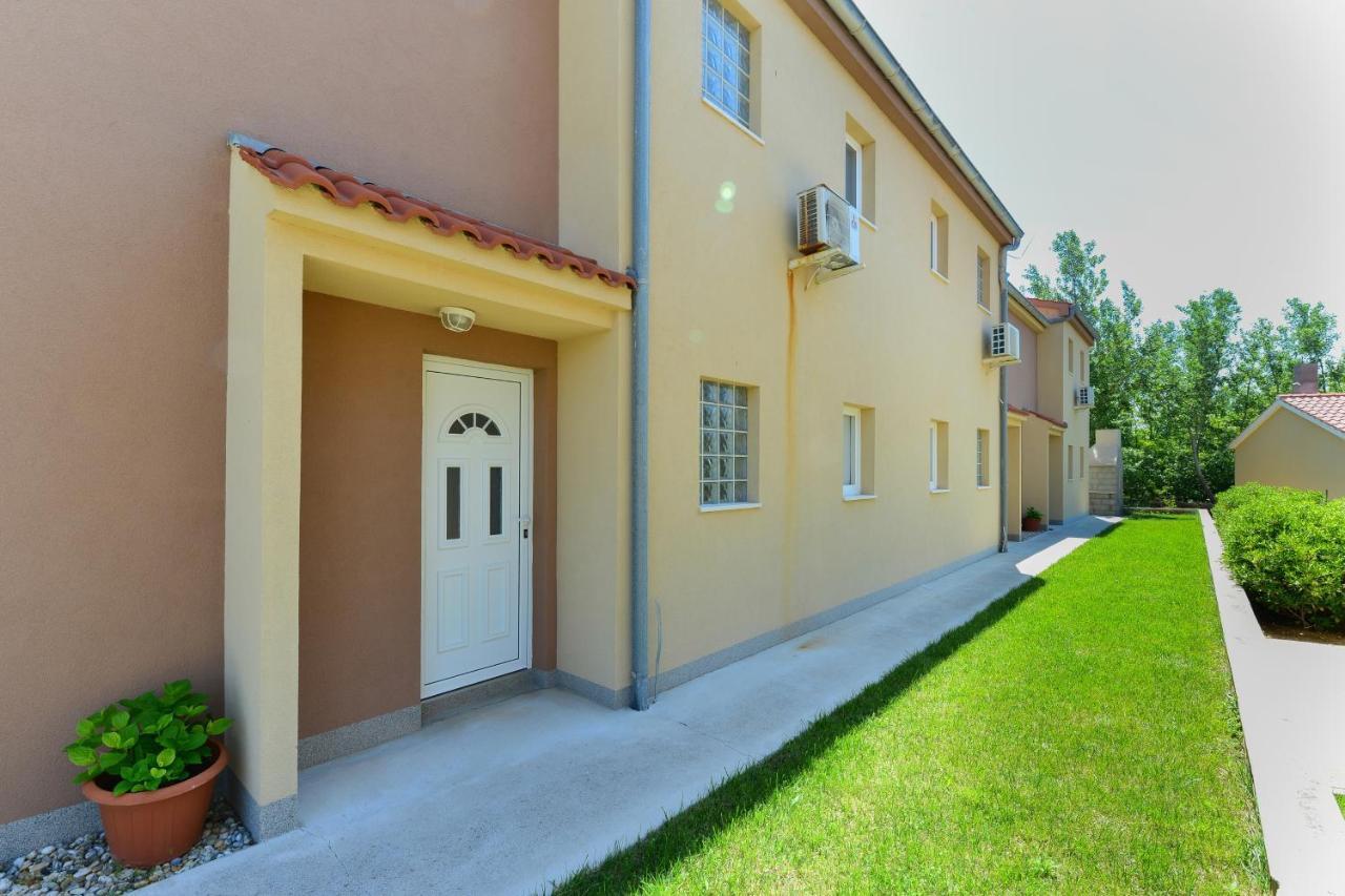 Apartments By The Sea Nin, Zadar - 13172 Exterior photo