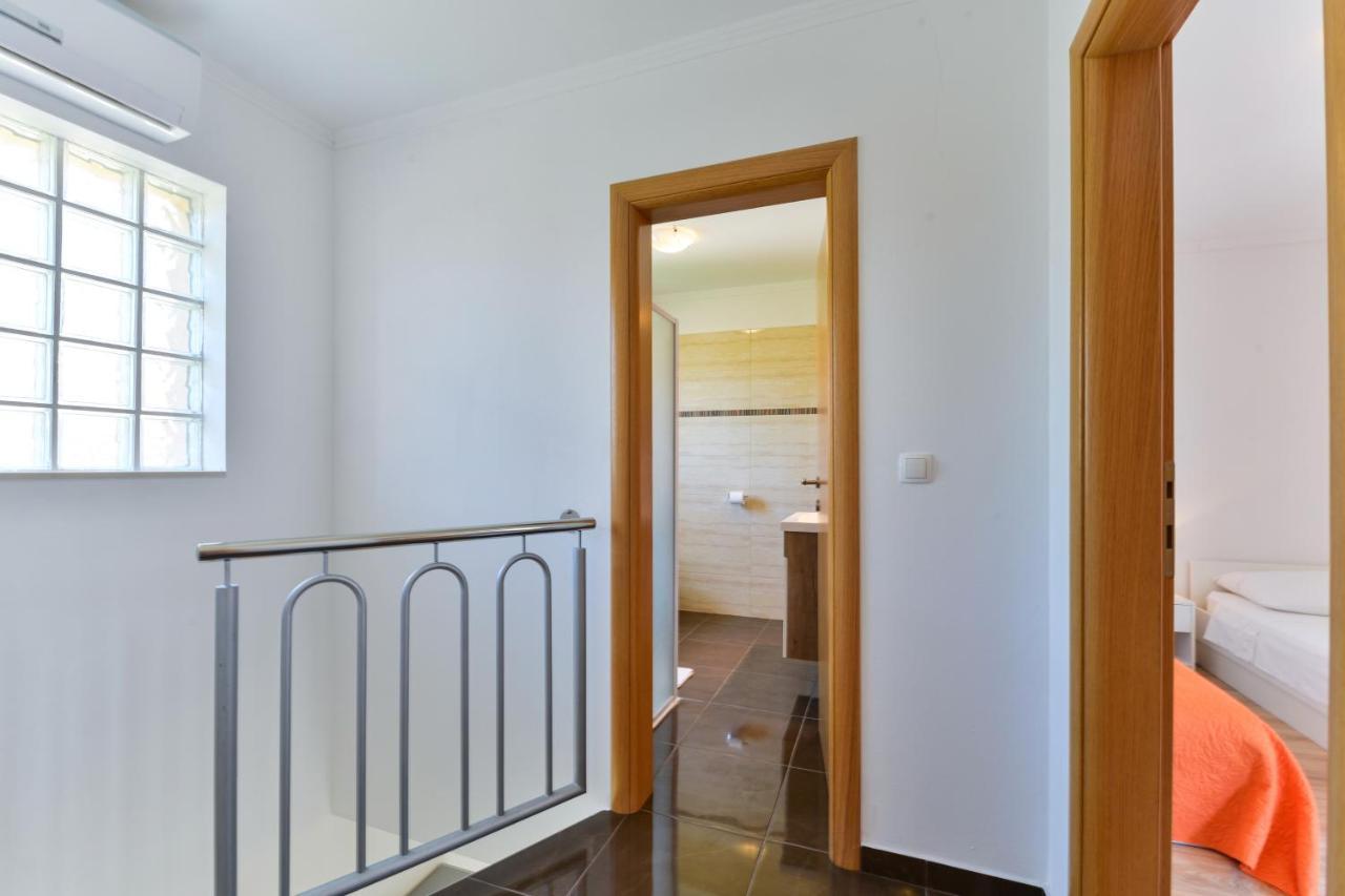 Apartments By The Sea Nin, Zadar - 13172 Exterior photo